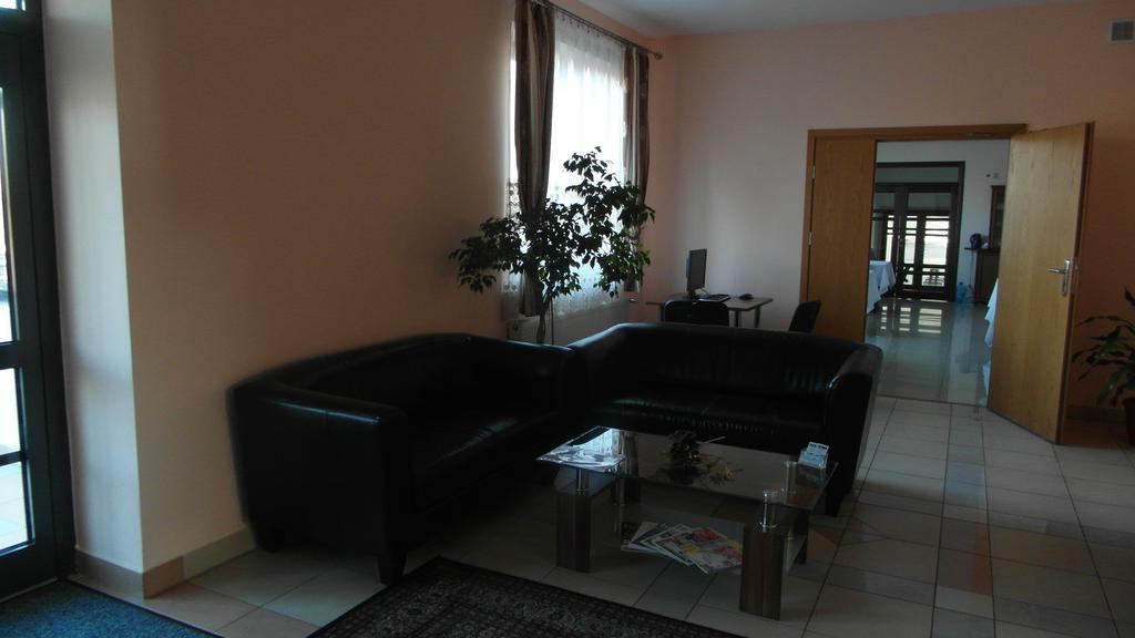 Hotel Julianow Warszawa Eksteriør bilde